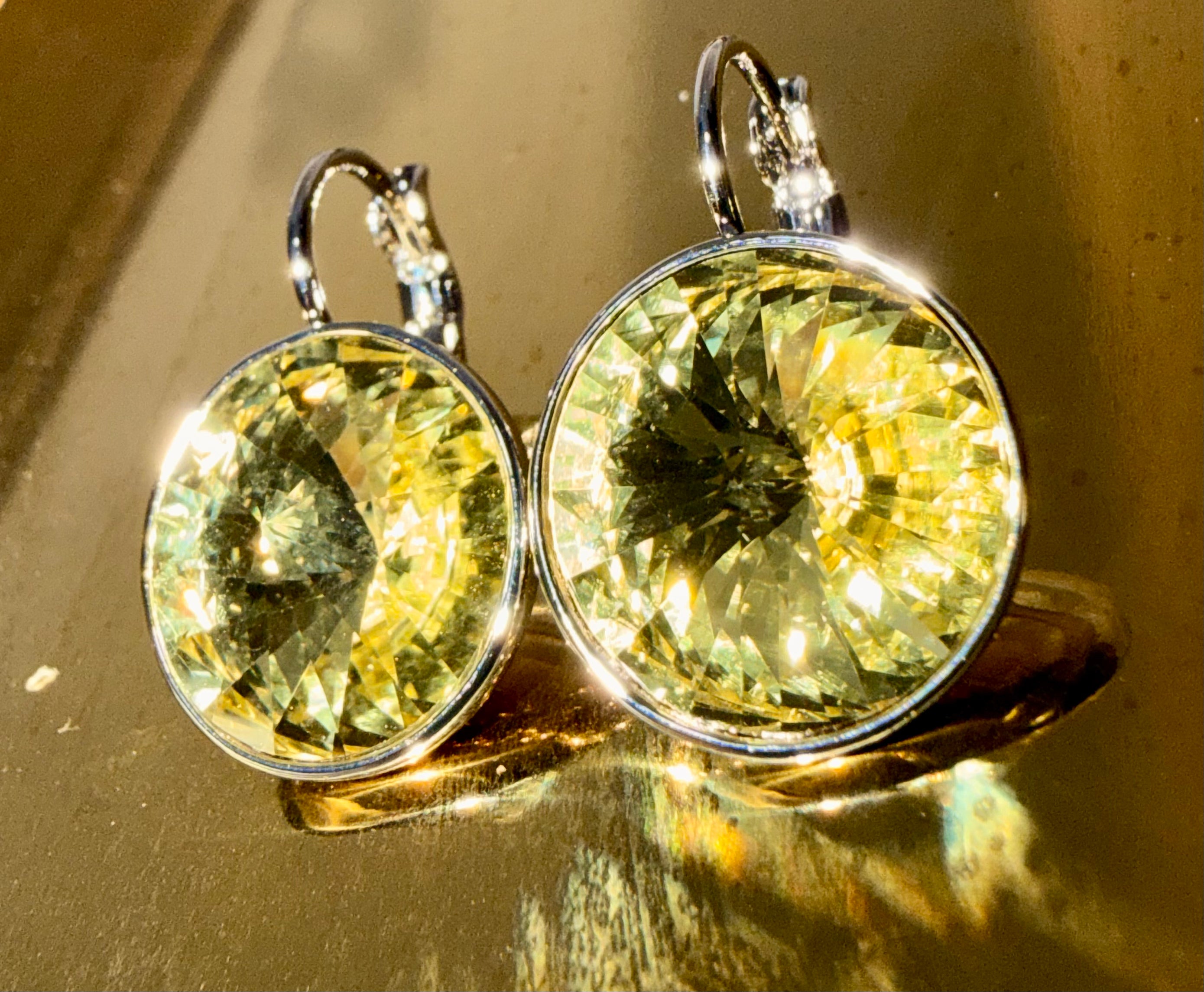 Brinco Crystal Argola